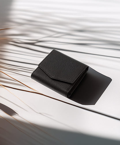 Pitter-patter trifold wallet