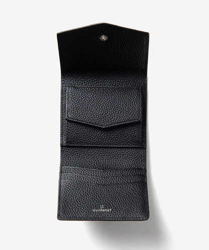 Pitter-patter trifold wallet