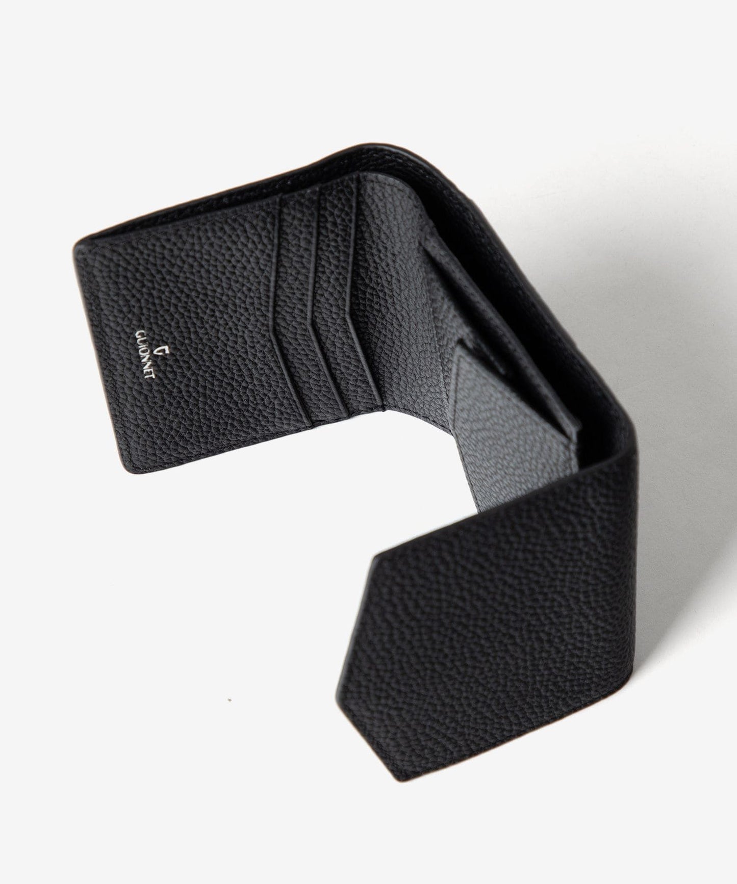 Pitter-patter trifold wallet