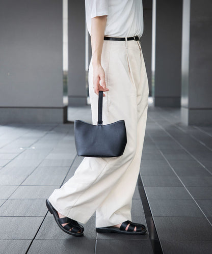 ONE HANDLE BAG