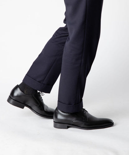 Outer feather plain toe business shoes